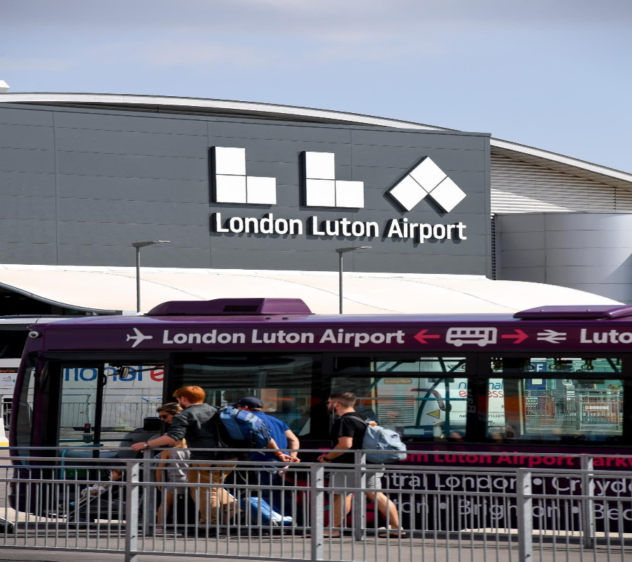 Luton To Heathrow Airport Taxi Transfers
