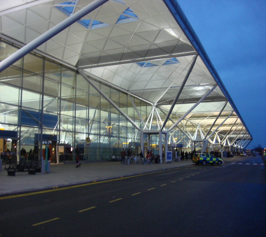 Stansted To Heathrow Airport Taxi Transfers