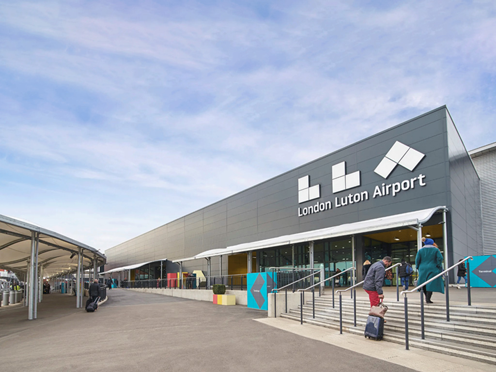 Luton Airport Taxi Transfer