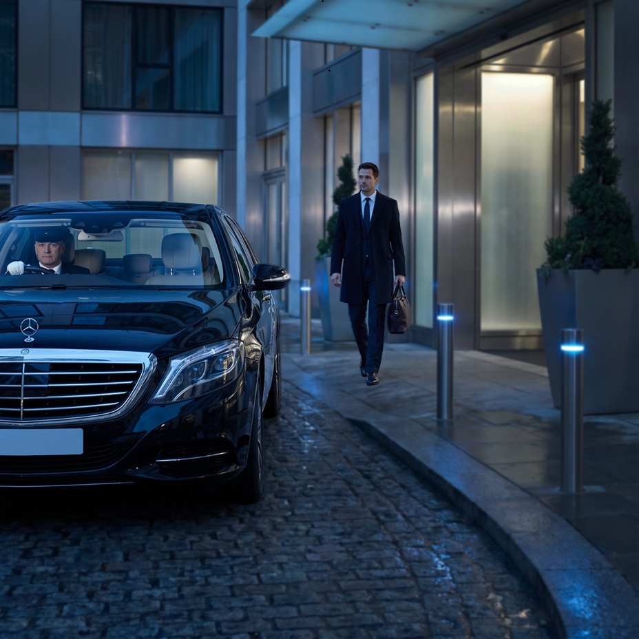 Taxi from London to Taxi from London to Peterborough Transfers